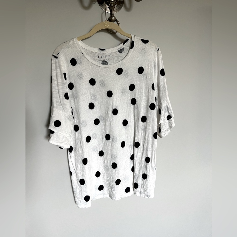 LOFT Vintage Soft tee SZ M